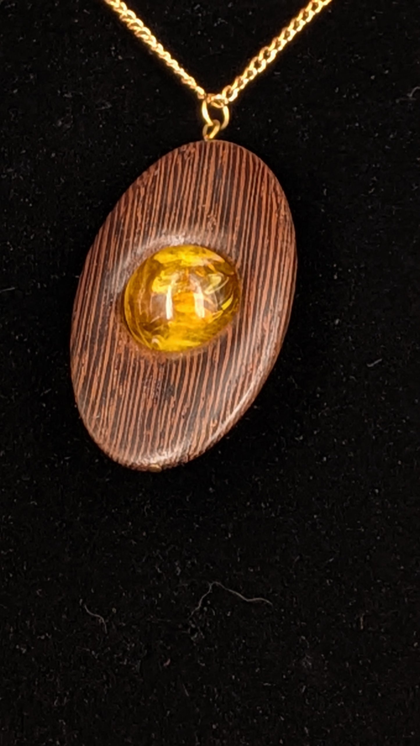 Oval with Yellow Glass