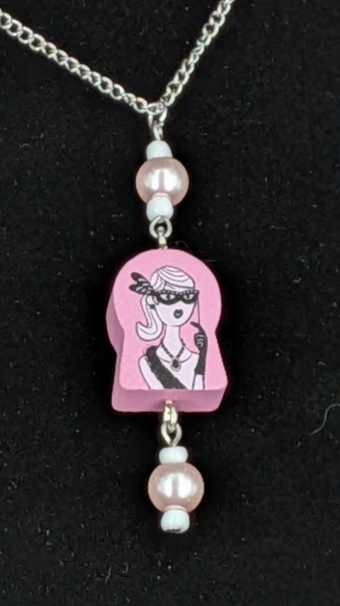 Thief necklaces - Assorted