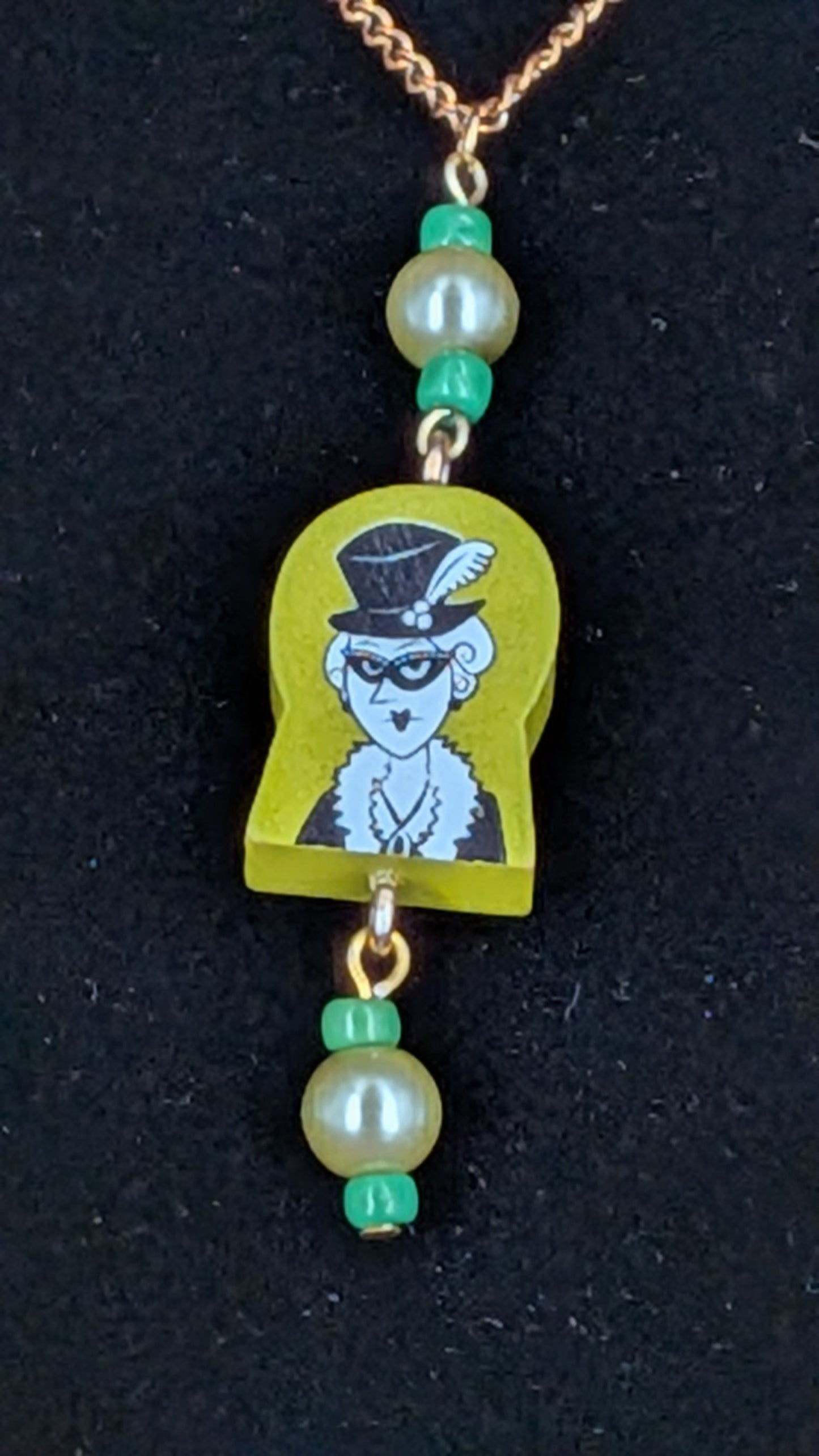Thief necklaces - Assorted