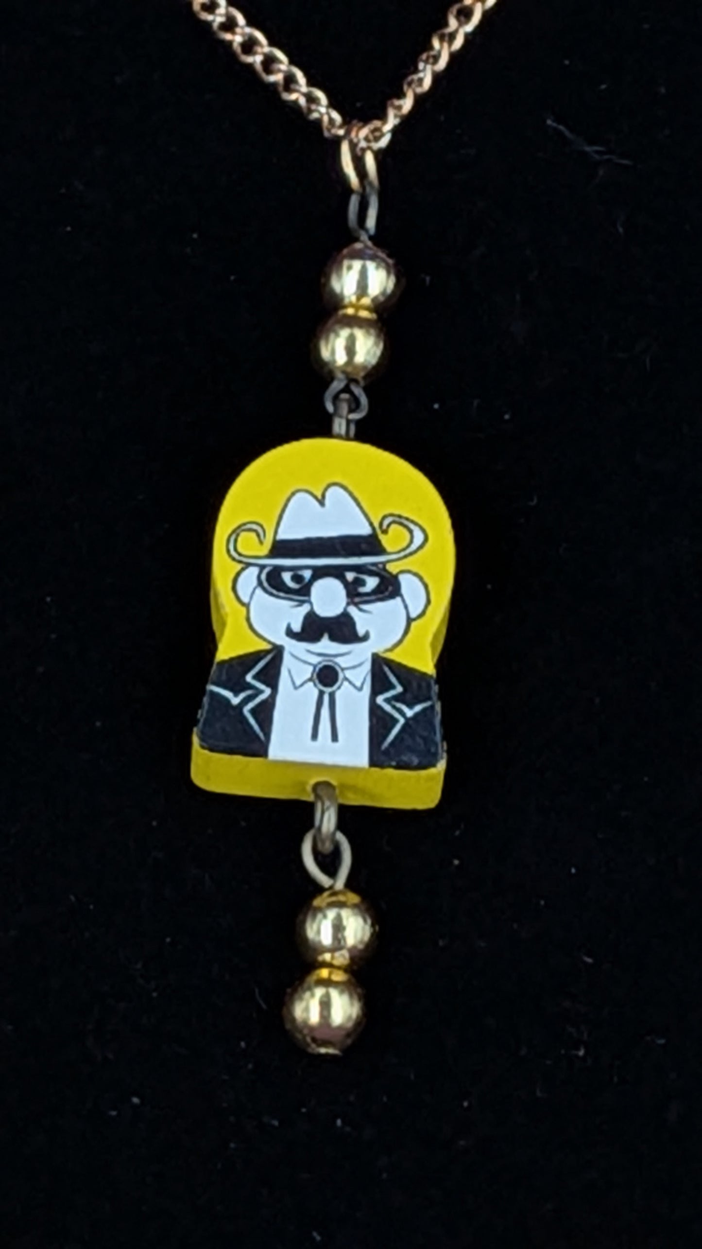 Thief necklaces - Assorted